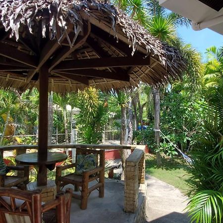 Palmera Palma Private 1-Br Bungalow In Moalboal Exterior foto