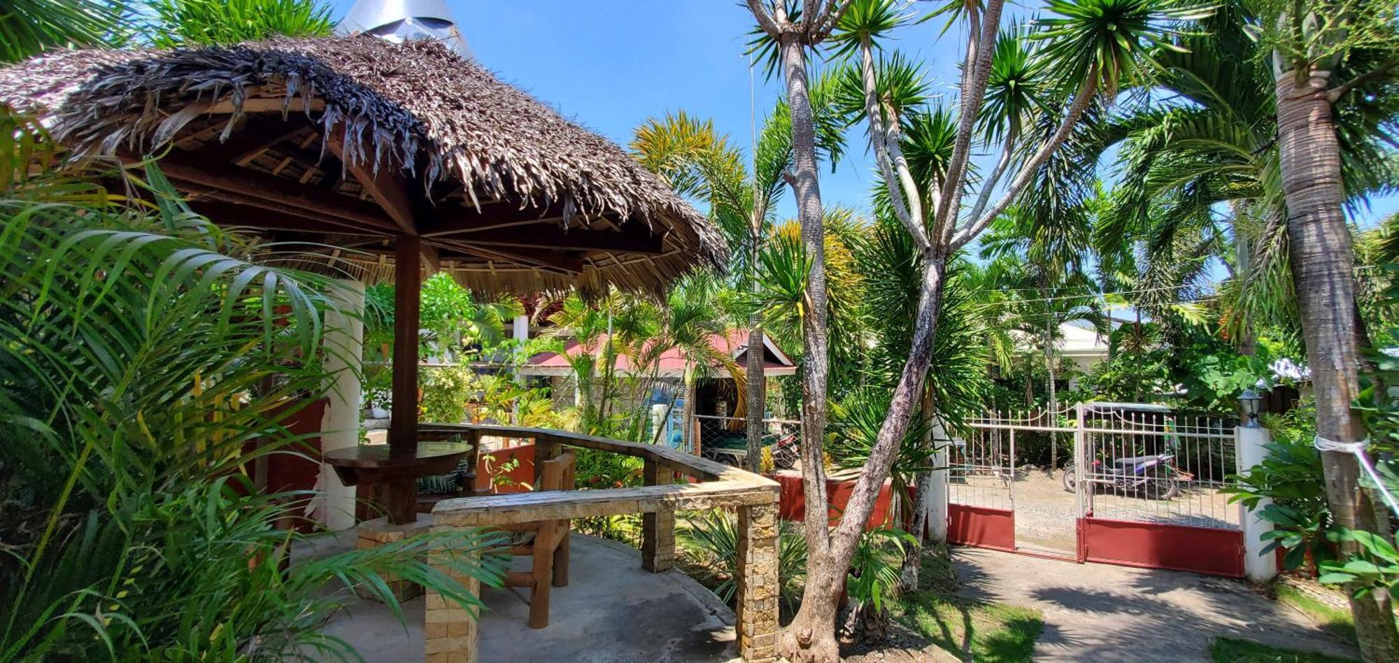 Palmera Palma Private 1-Br Bungalow In Moalboal Exterior foto